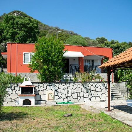 Paradise Residency Nea Iraklitsa Exterior photo