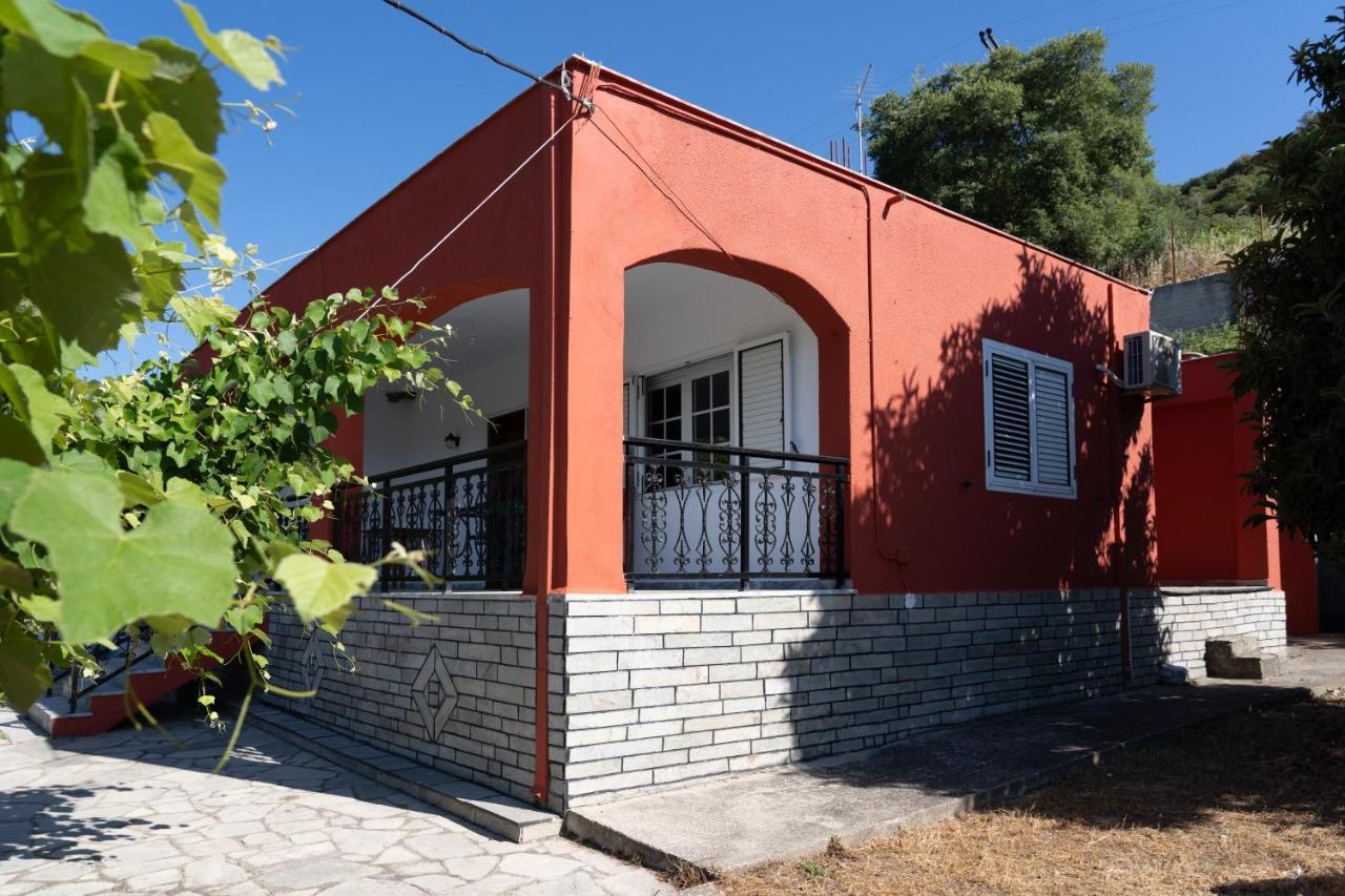 Paradise Residency Nea Iraklitsa Exterior photo