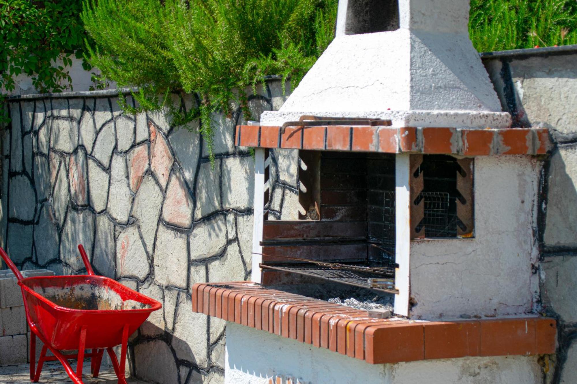 Paradise Residency Nea Iraklitsa Exterior photo